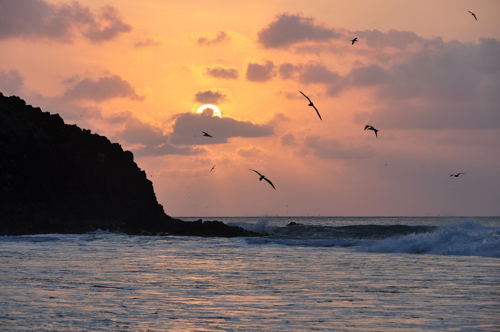 Fernando de Noronha – Sunset at Noronhas' beach
