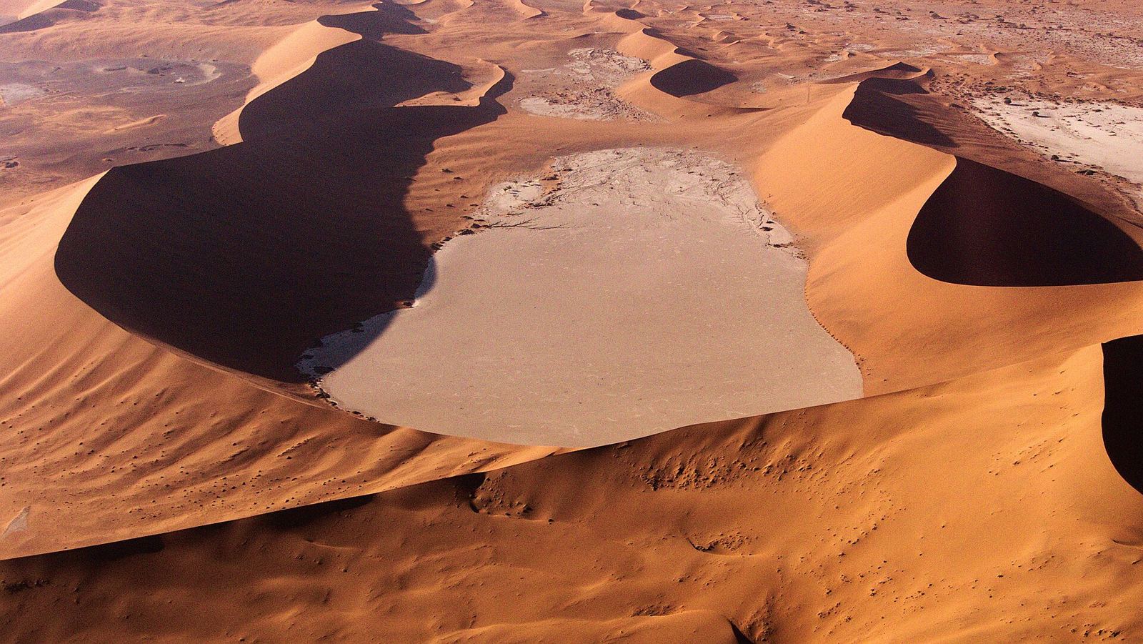 Sossusvlei & Deadvlei – RK 1910 P1770357 Deadvlei