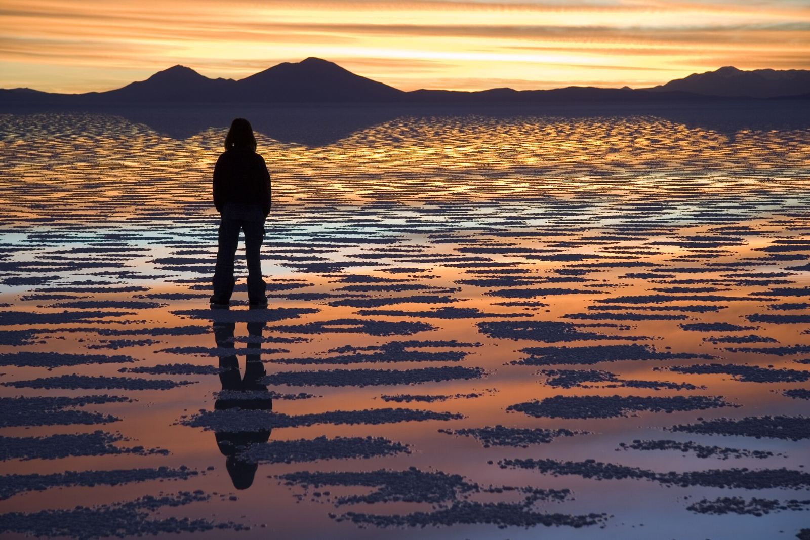 Salar de Uyuni – Watching Sunset Salar de Uyuni Bolivia Luca Galuzzi 2006